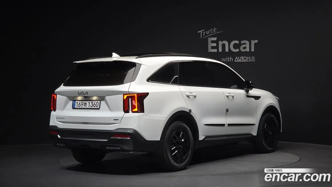 Kia Sorento — фото 10