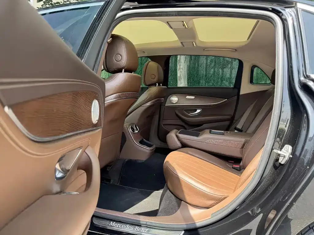 Mercedes-Benz E-Class 2021 из CN, фото 6