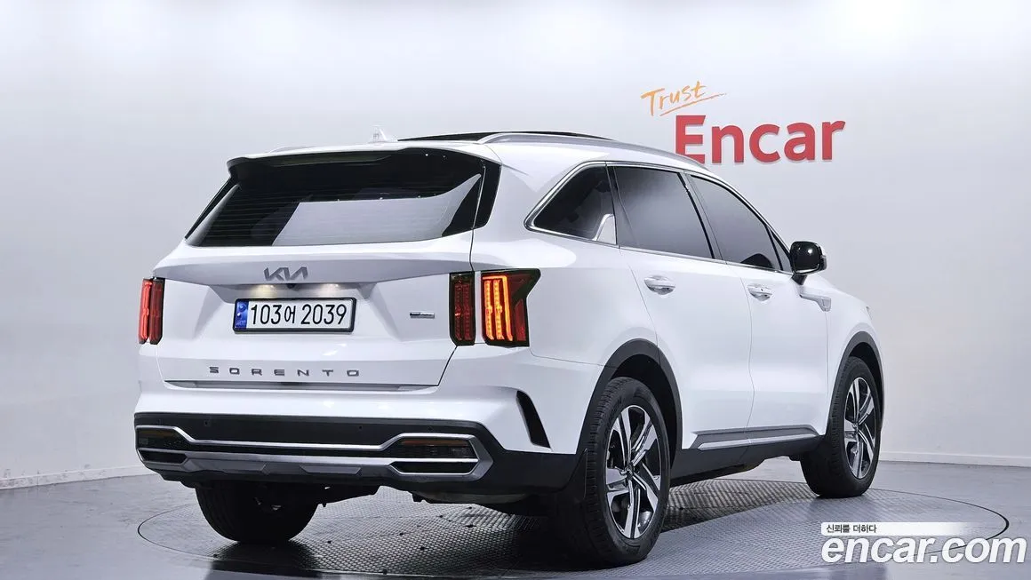 Kia Sorento — фото 6
