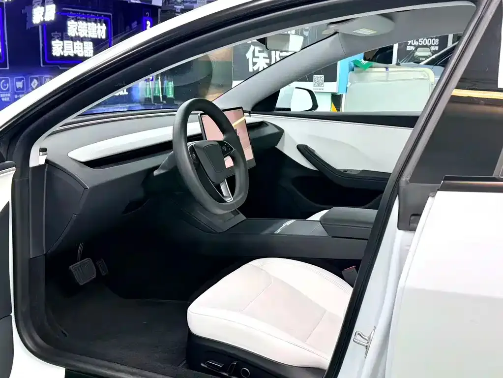 Tesla Model 3 2024 из CN, фото 7