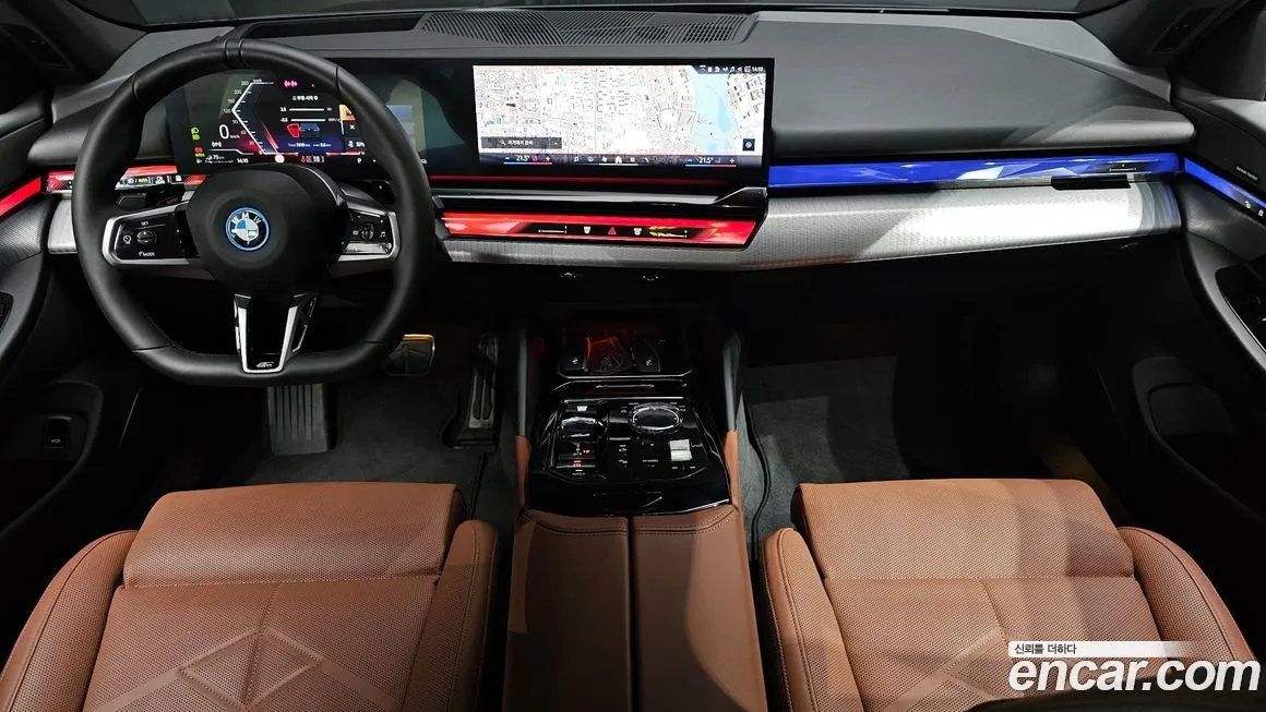 BMW 5-Series — фото 8