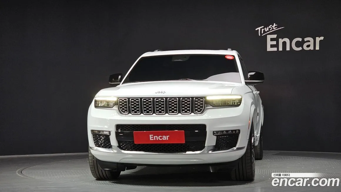Jeep Cherokee — фото 4