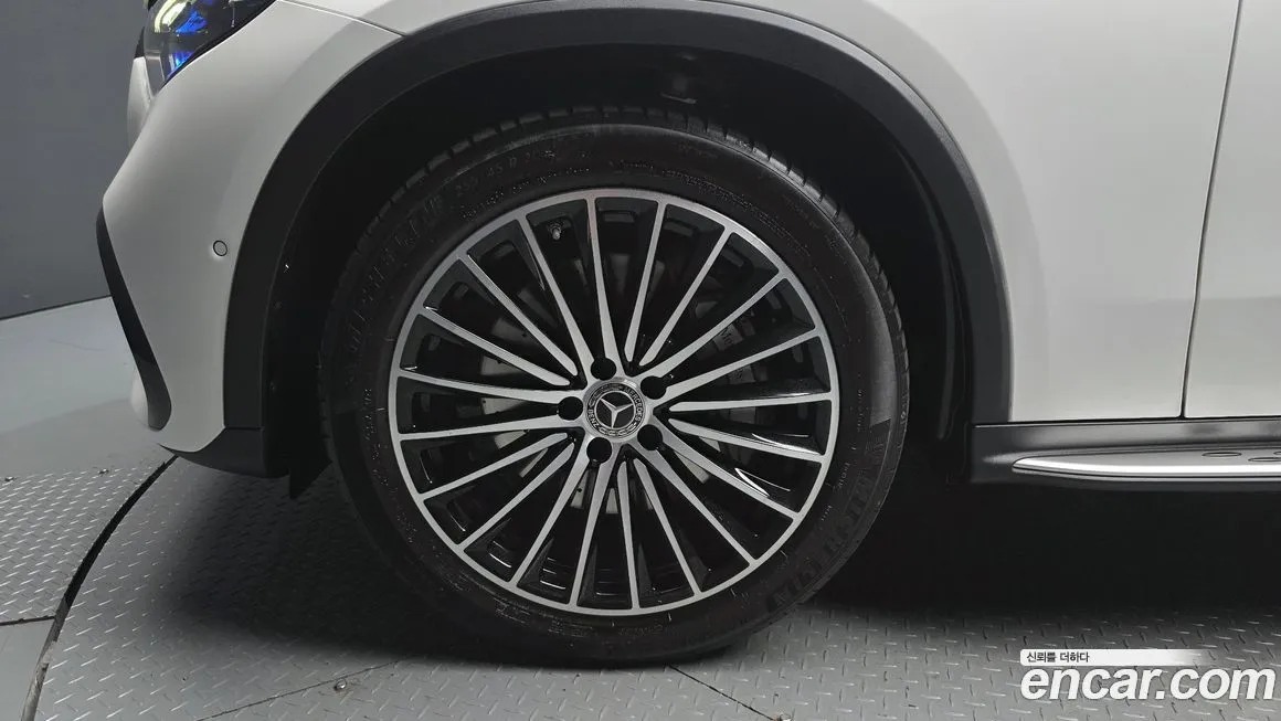 Mercedes-Benz GLC-Class 2024 из KR, фото 9