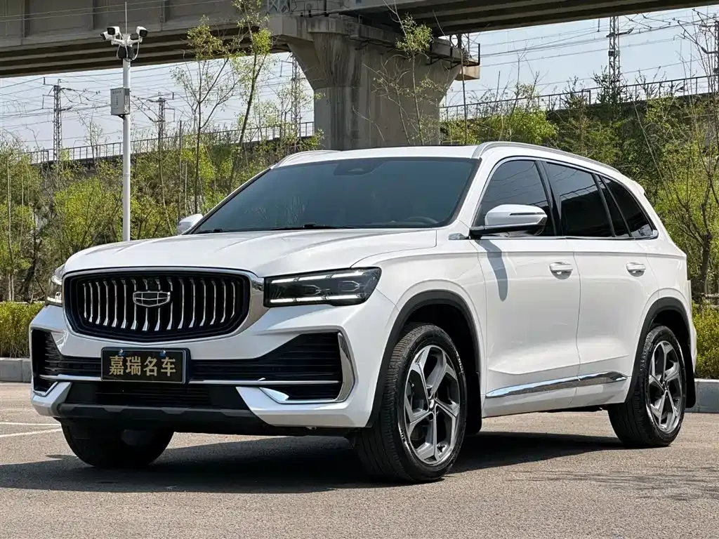 Geely Xingyue L — фото 1