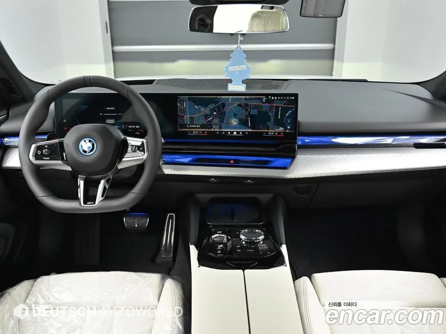 BMW i5 — фото 8
