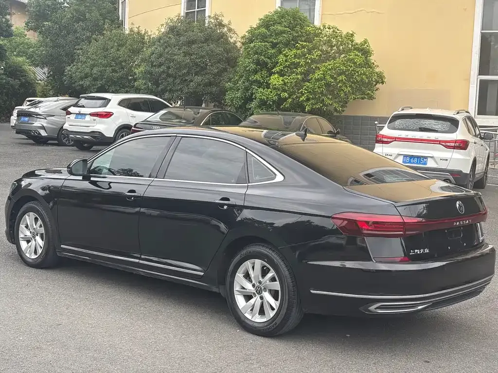 Volkswagen Passat 2022 из CN, фото 7