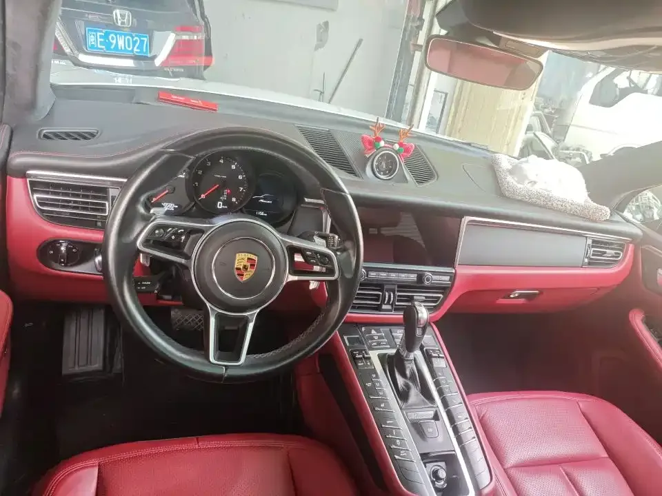 Porsche Macan 2021 из CN, фото 7