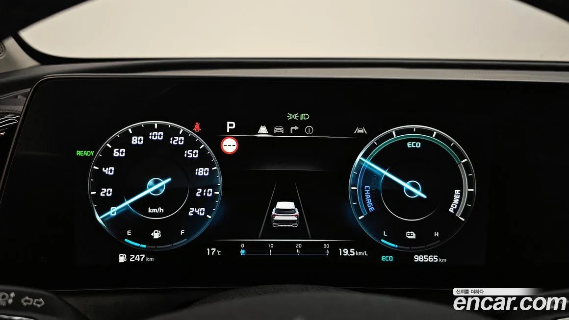 Kia Sportage — фото 10