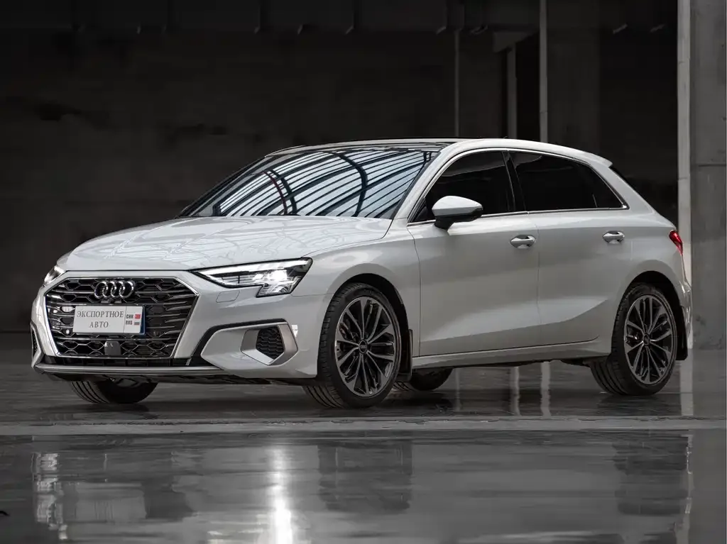Audi A3 — фото 1