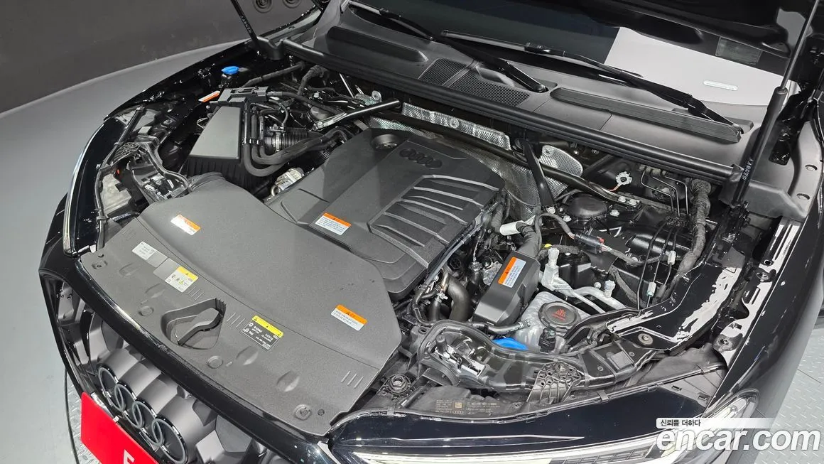 Audi Q5 2025 из KR, фото 8