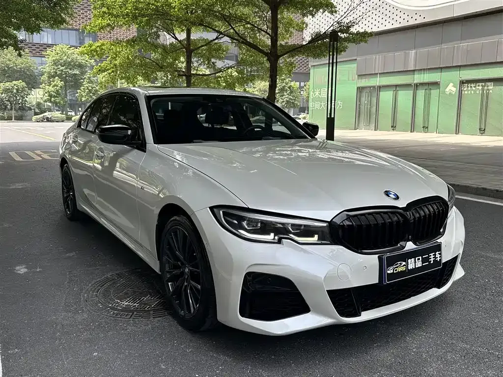 BMW 3 Series 2021 из CN, фото 10