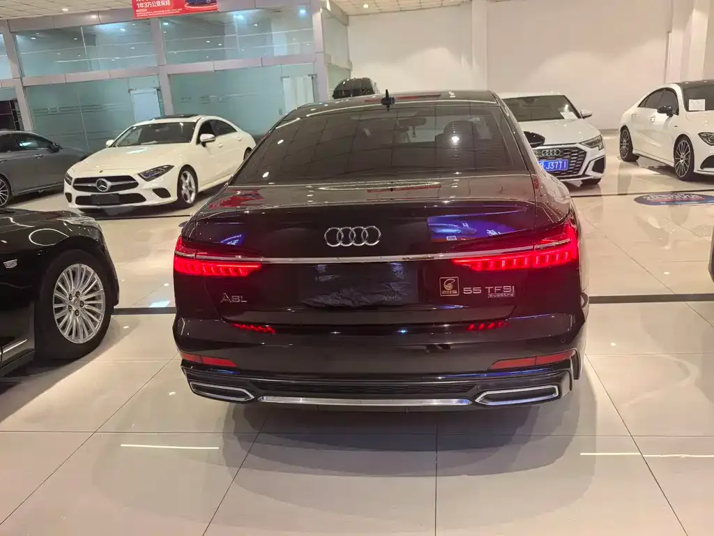 Audi A6L — фото 5