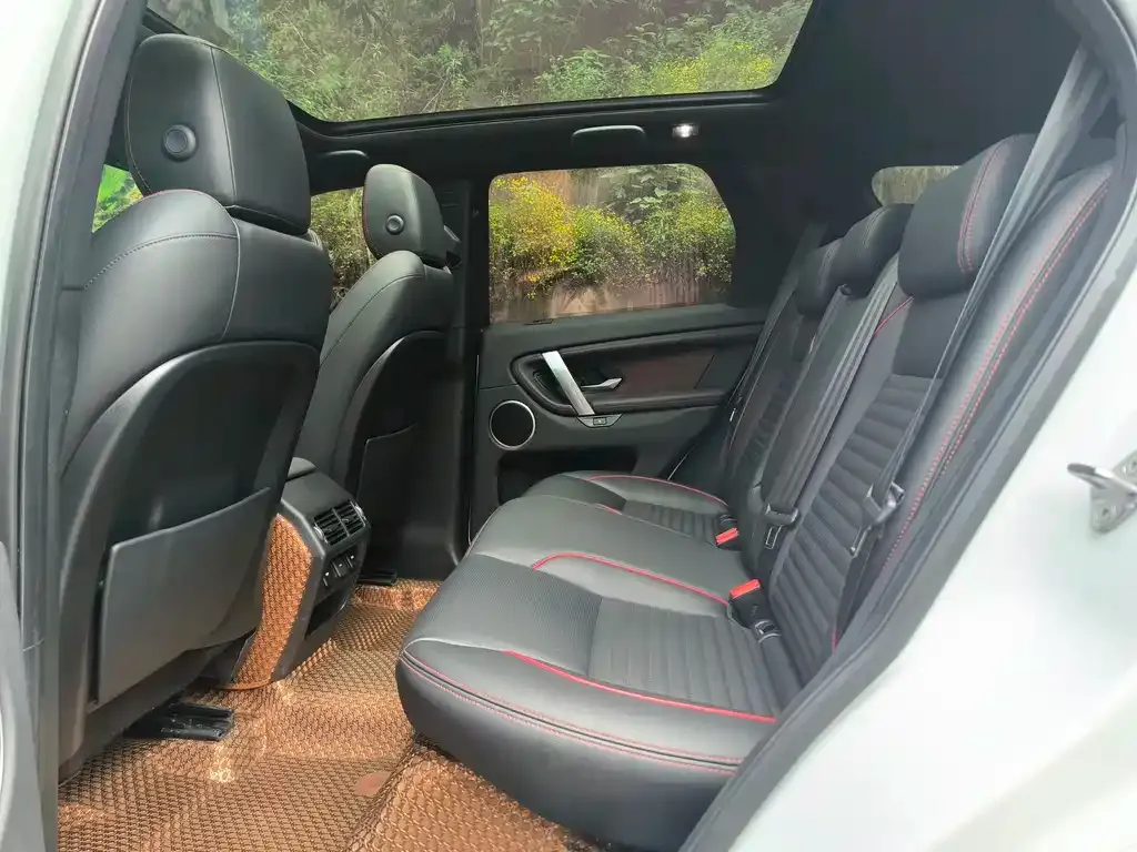 Land Rover Discovery Sport — фото 4