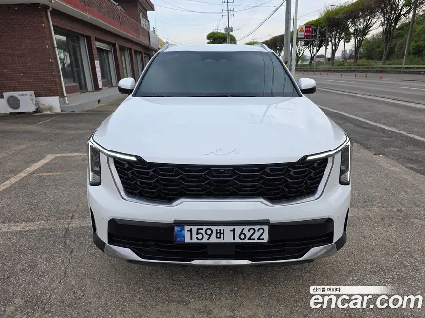 Kia Sorento — фото 1