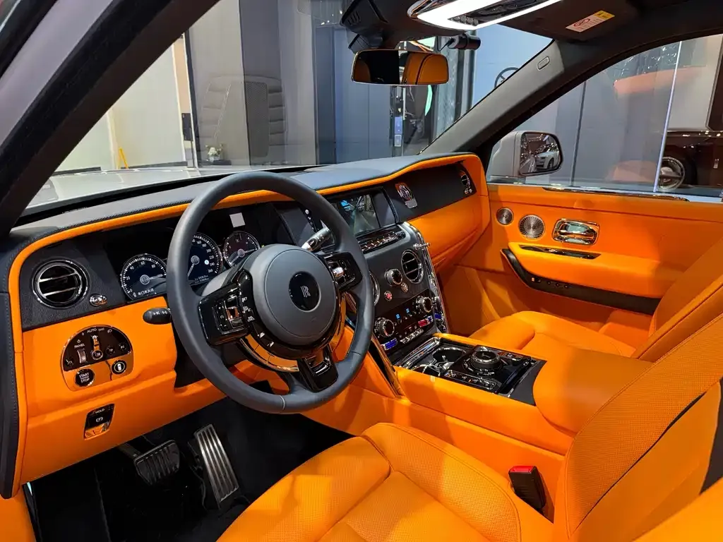 Rolls-Royce Cullinan 2022 из CN, фото 10