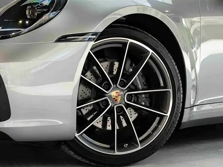 Porsche 911 2023 из CN, фото 7