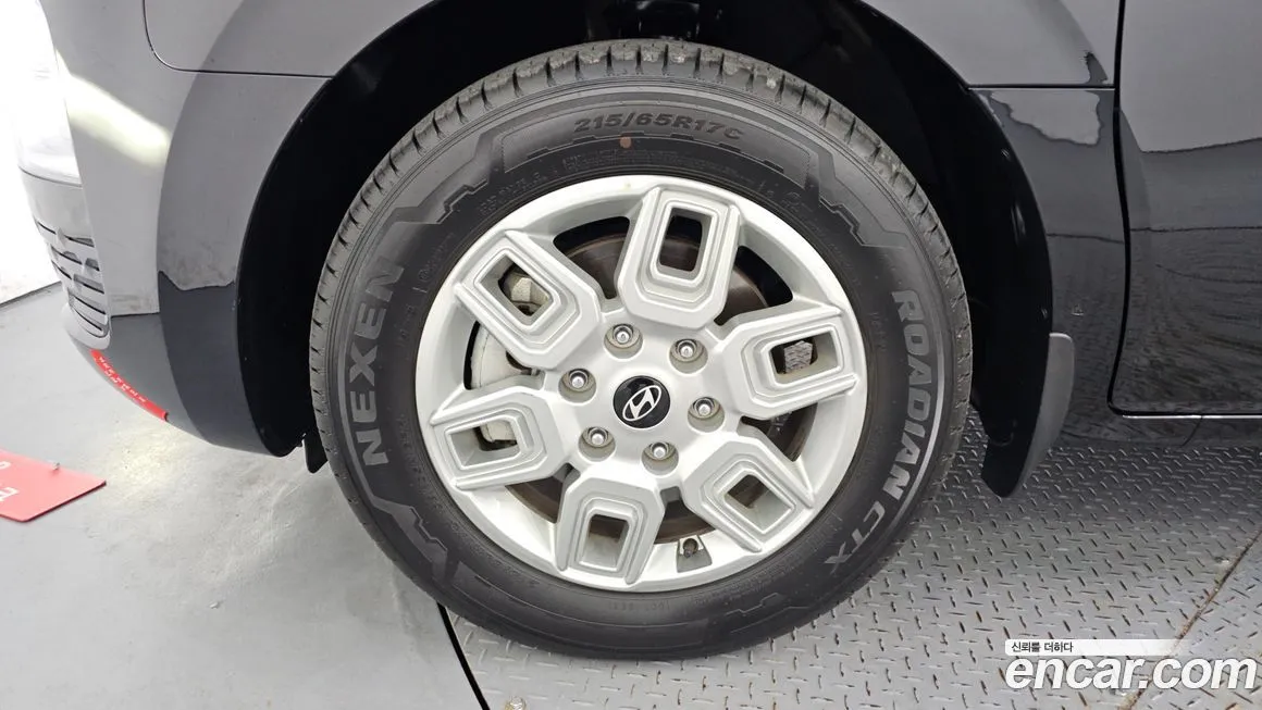 Hyundai Staria 2025 из KR, фото 3