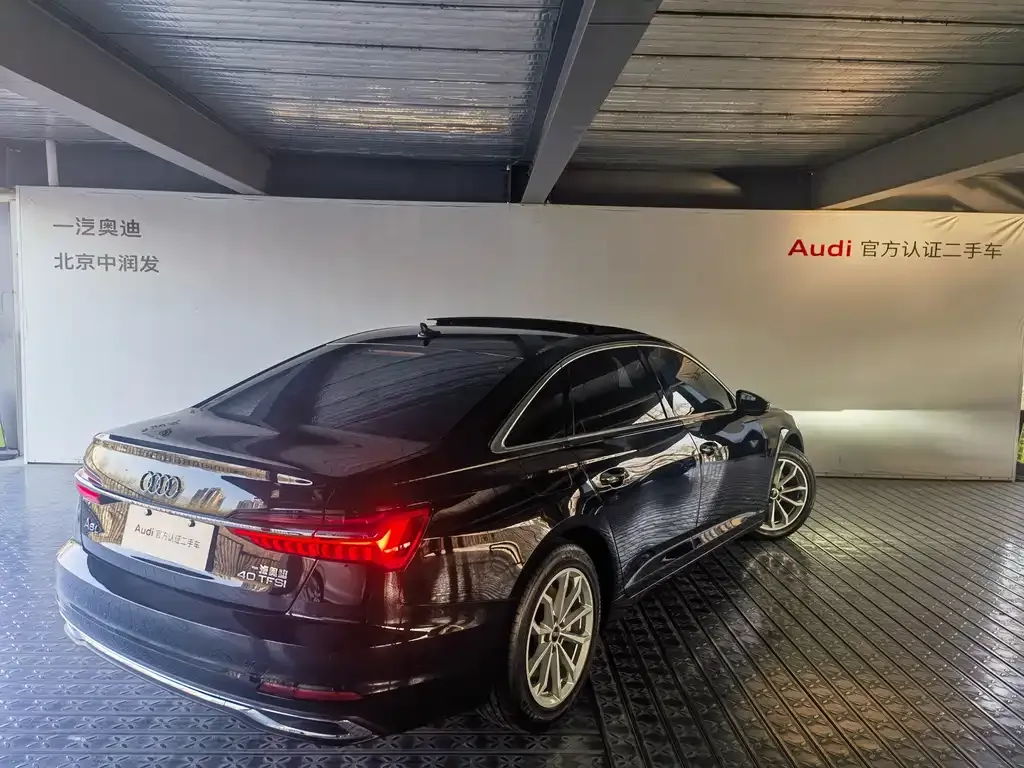 Audi A6L 2023 из CN, фото 5