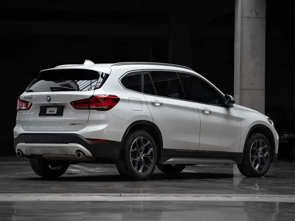 BMW X1 — фото 4