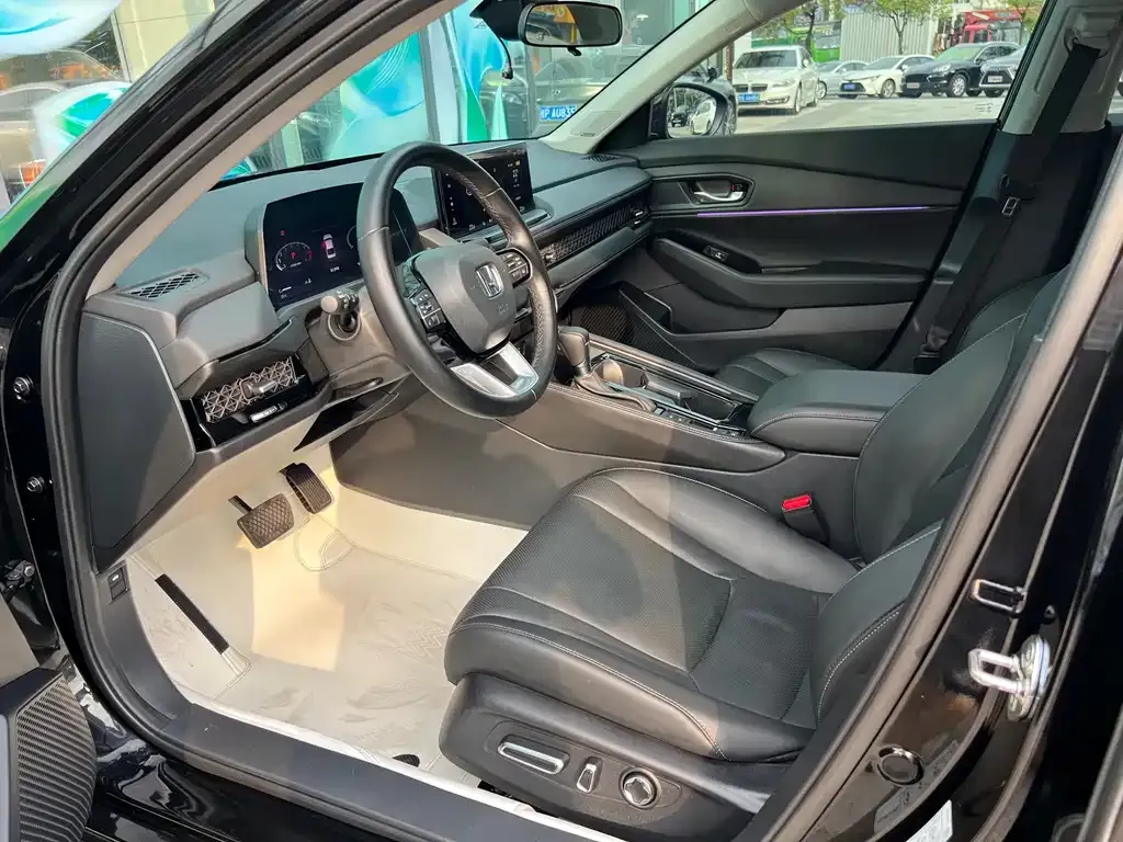 Honda Accord 2024 из CN, фото 5
