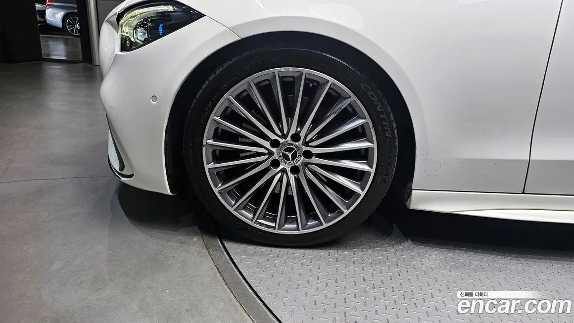 Mercedes-Benz C-Class 2023 из KR, фото 7