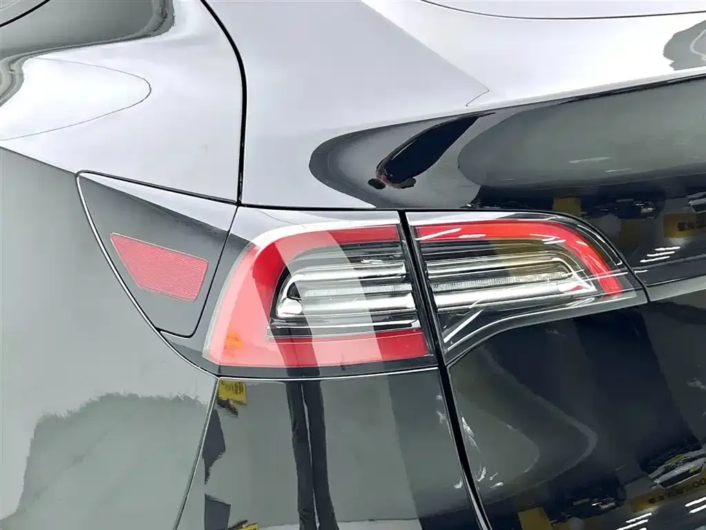 Tesla Model Y 2022 из CN, фото 4