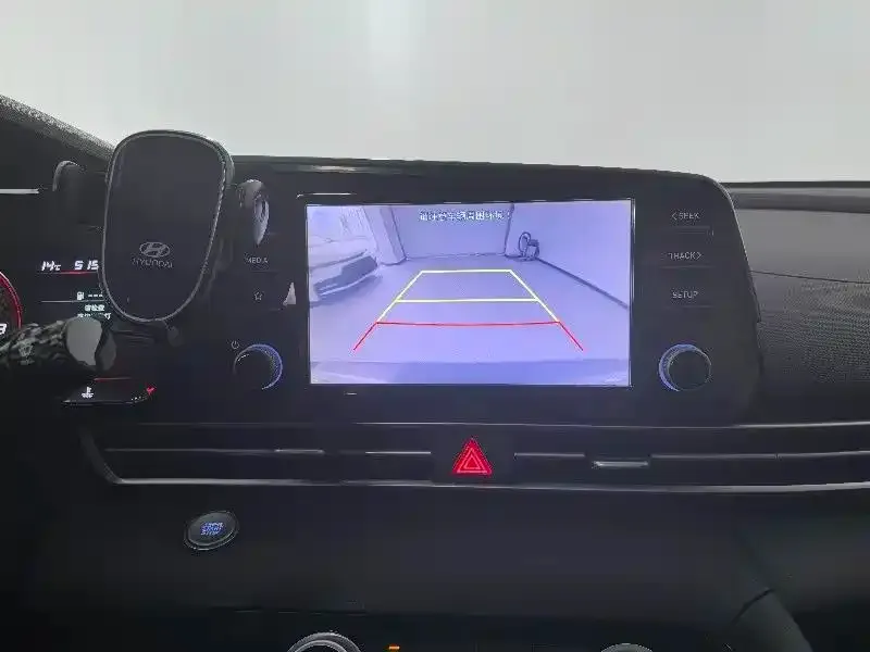 Hyundai Elantra 2021 из CN, фото 4