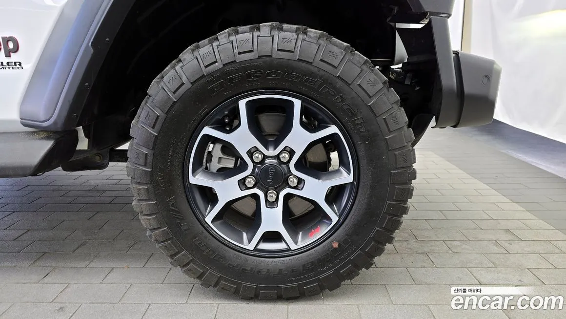 Jeep Wrangler 2021 из KR, фото 9