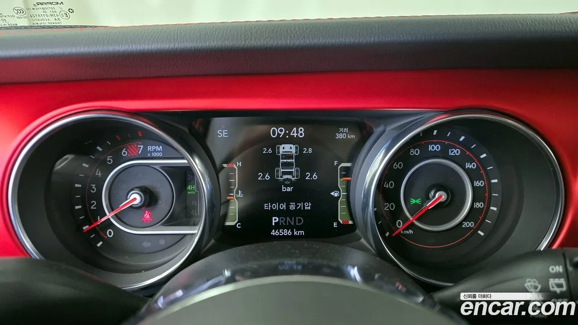 Jeep Wrangler 2021 из KR, фото 4