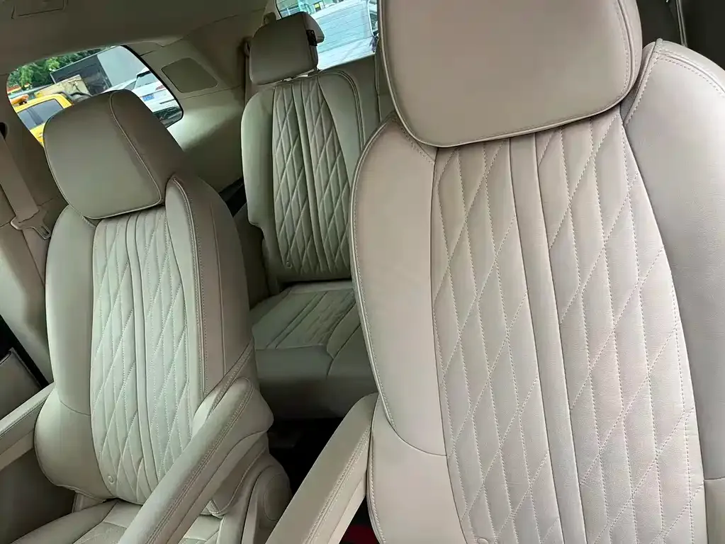 Buick GL8 2023 из CN, фото 6