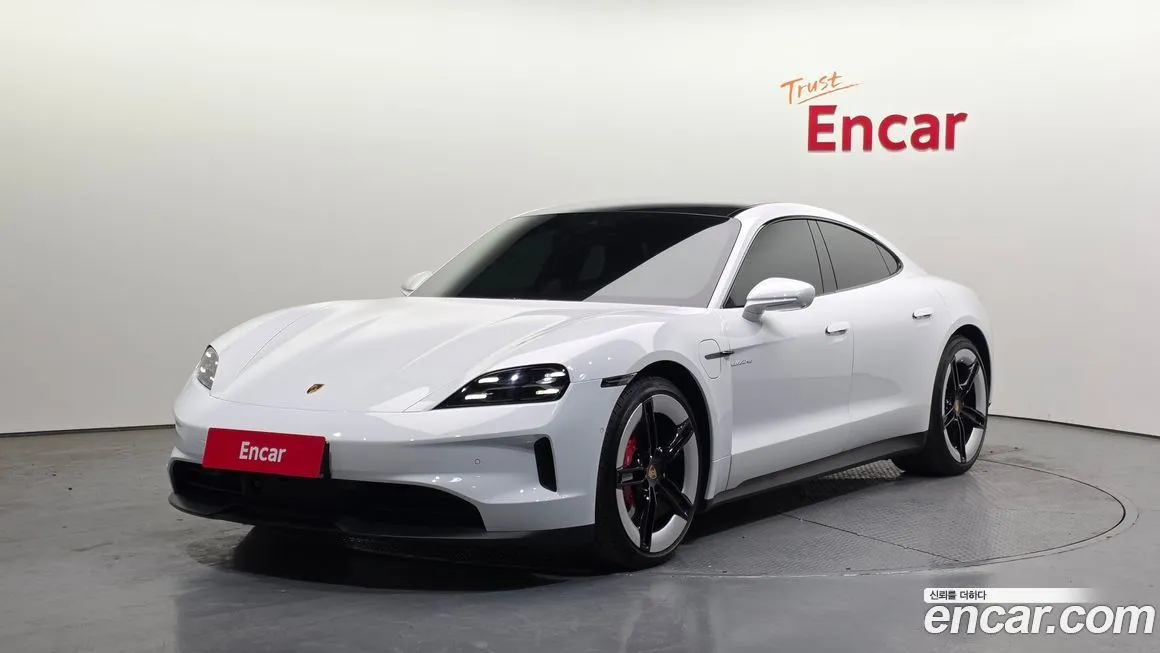 Porsche Taycan