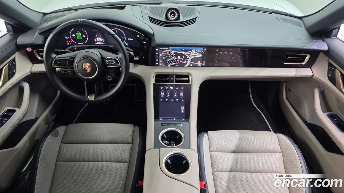 Porsche Taycan 2025 из KR, фото 6