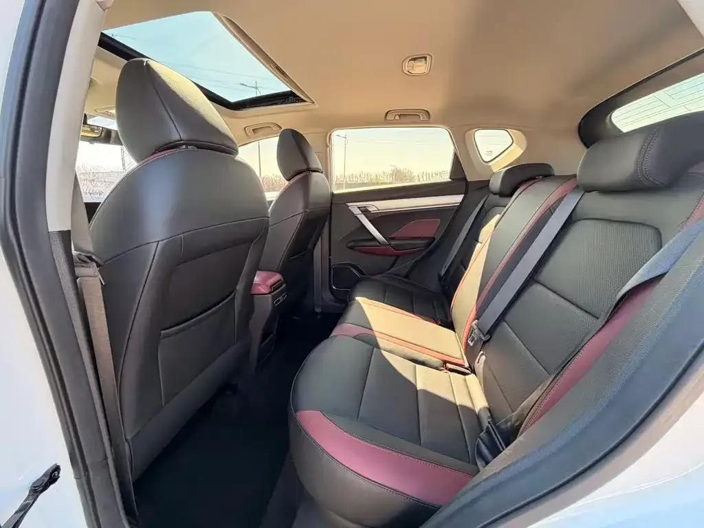 Geely Binyue 2022 из CN, фото 4