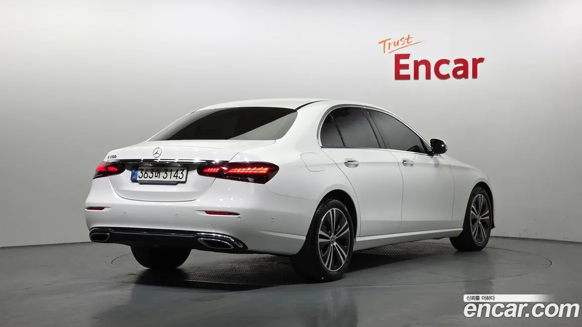 Mercedes-Benz E-Class 2021 из KR, фото 7