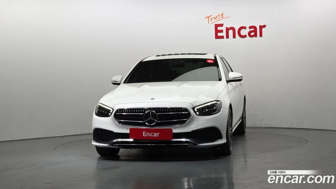 Mercedes-Benz E-Class 2021 из KR, фото 4
