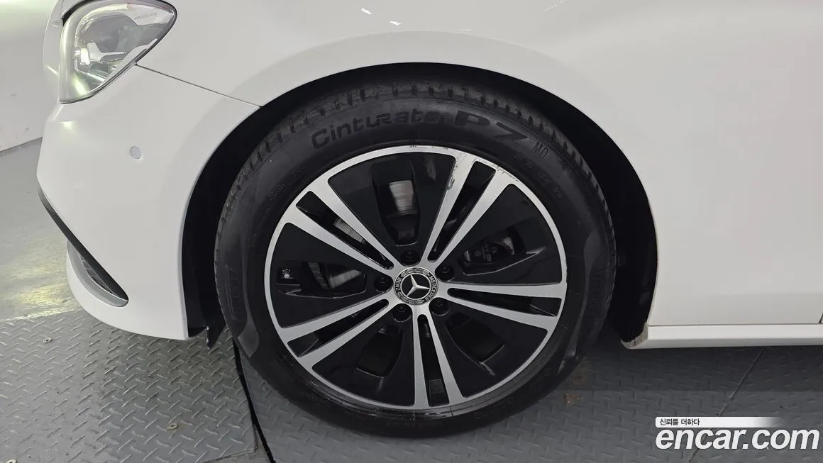 Mercedes-Benz E-Class 2021 из KR, фото 6