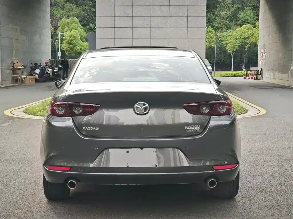 Mazda 3 Axela 2021 из CN, фото 3