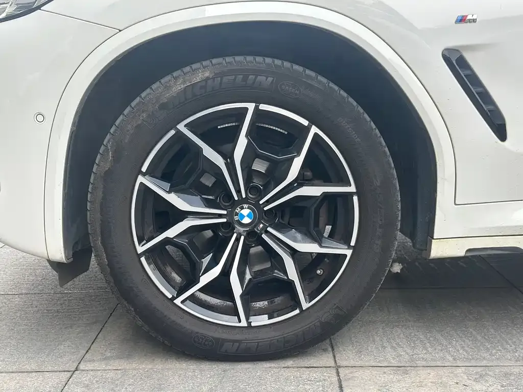 BMW X4 — фото 3