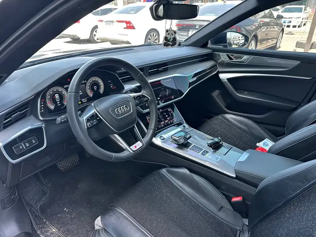 Audi A6L 2023 из CN, фото 5