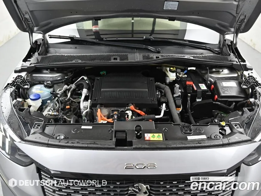 Peugeot 208 2023 из KR, фото 9