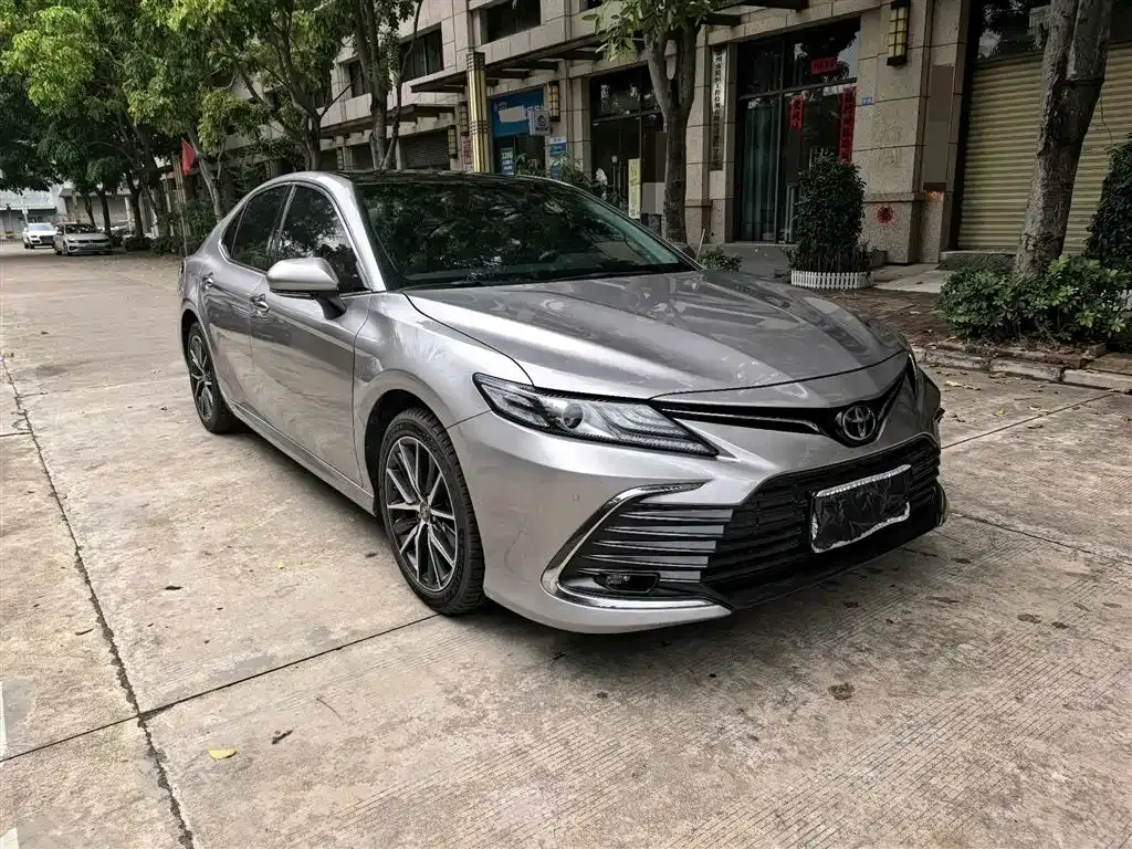 Toyota Camry 2022 из CN, фото 5