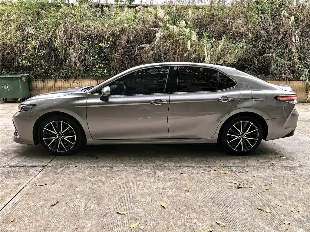 Toyota Camry 2022 из CN, фото 9