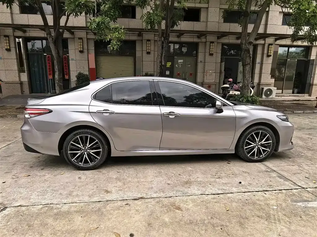 Toyota Camry 2022 из CN, фото 7