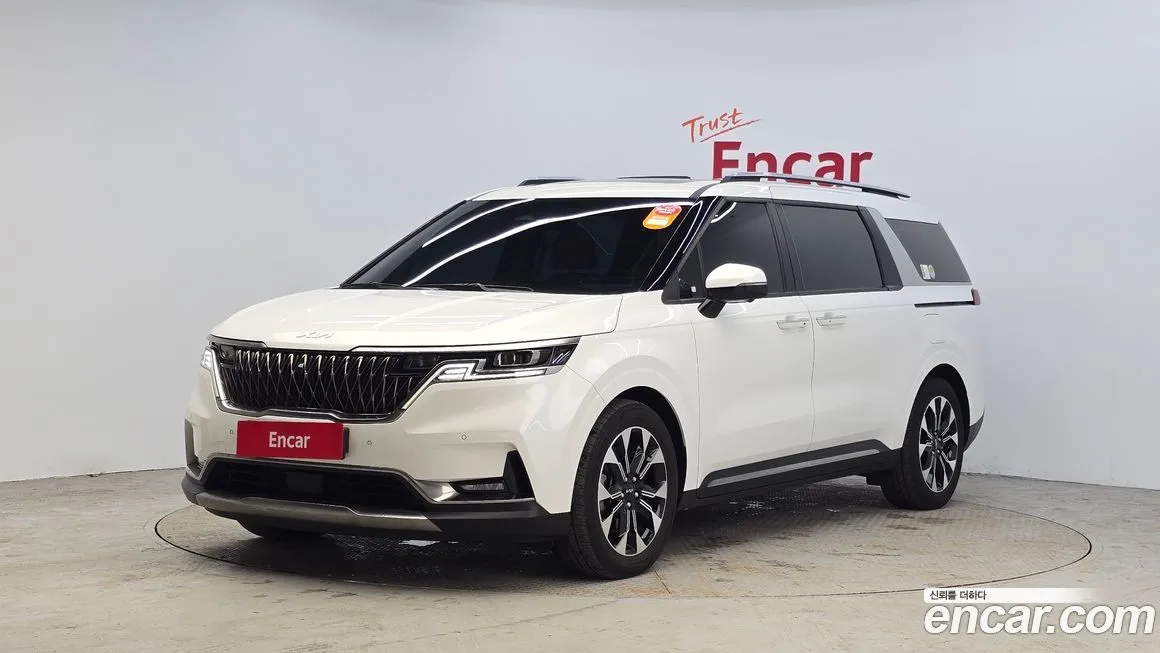 Kia Carnival 2023 из KR, фото 1