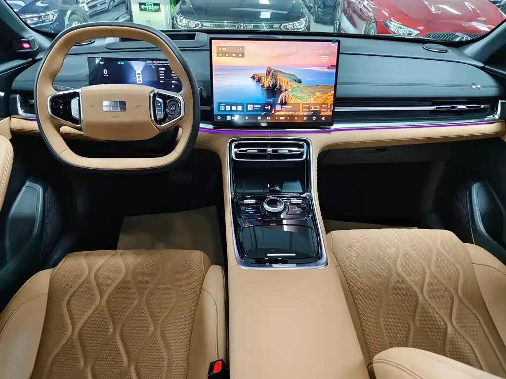 Geely Galaxy A7 2025 из CN, фото 9