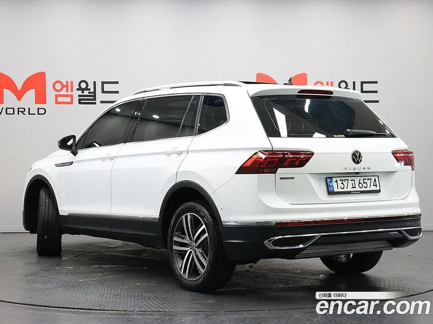 Volkswagen Tiguan — фото 5