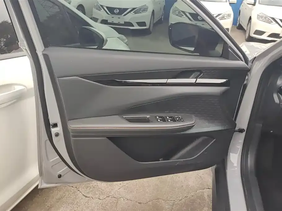 Changan UNI-V 2024 из CN, фото 10