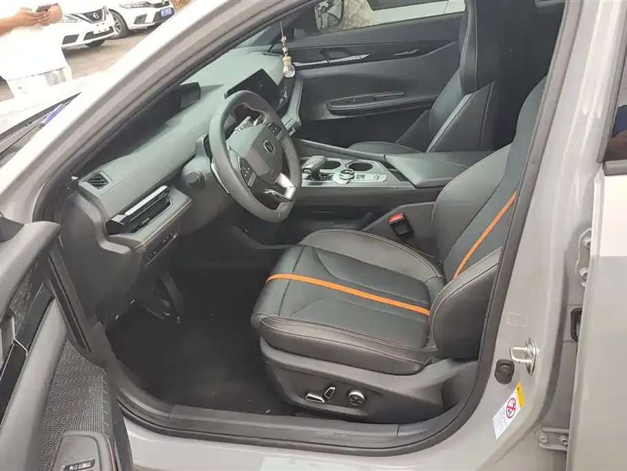 Changan UNI-V 2024 из CN, фото 8