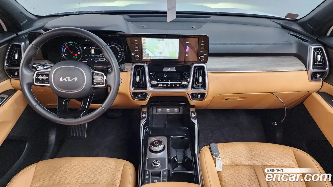 Kia Sorento — фото 6