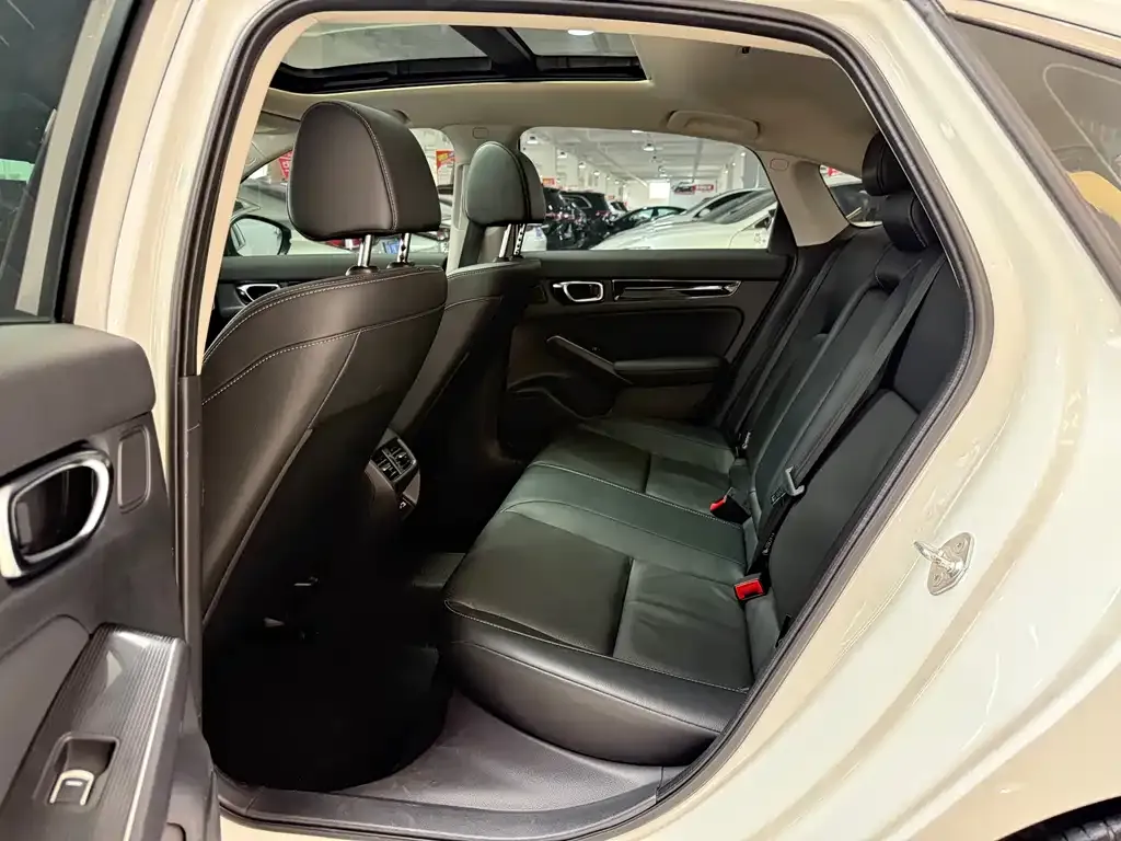 Honda Civic — фото 2